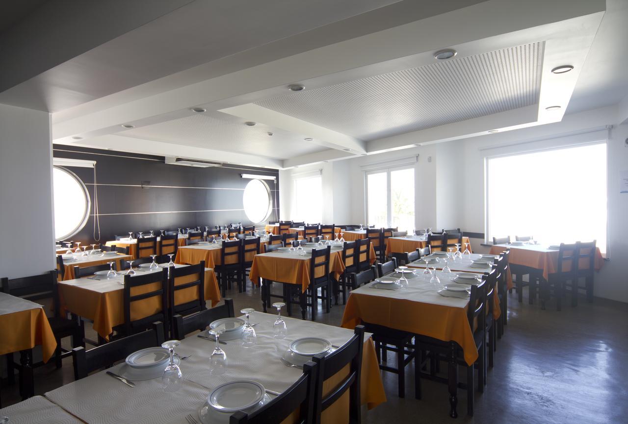 Coxos Beach Lodge Мафра Екстериор снимка